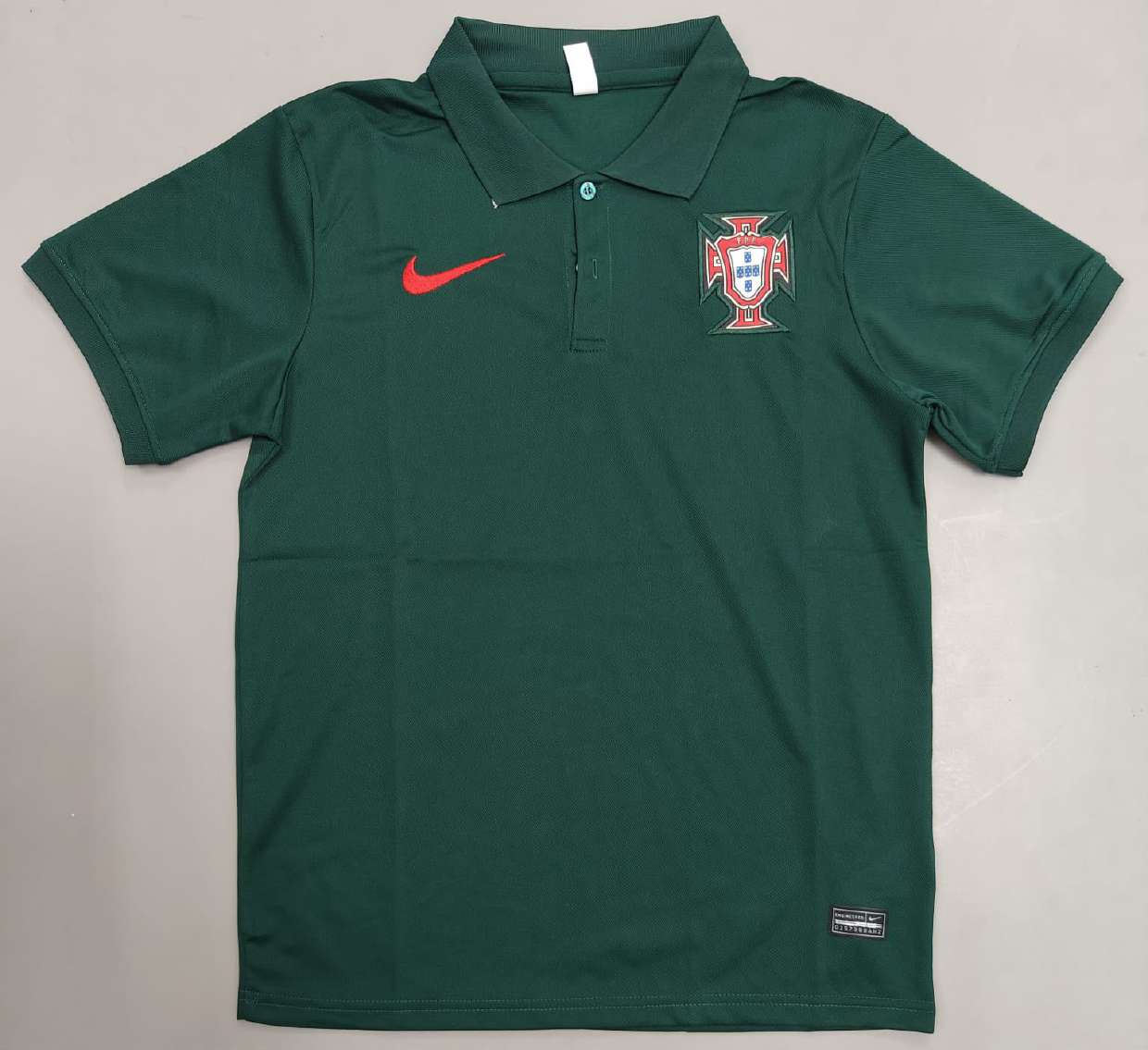 Portugal Nike Green polo t-shirt