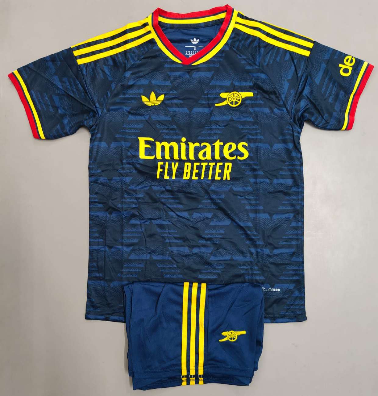 Arsenal Third Navy Emirates kit set