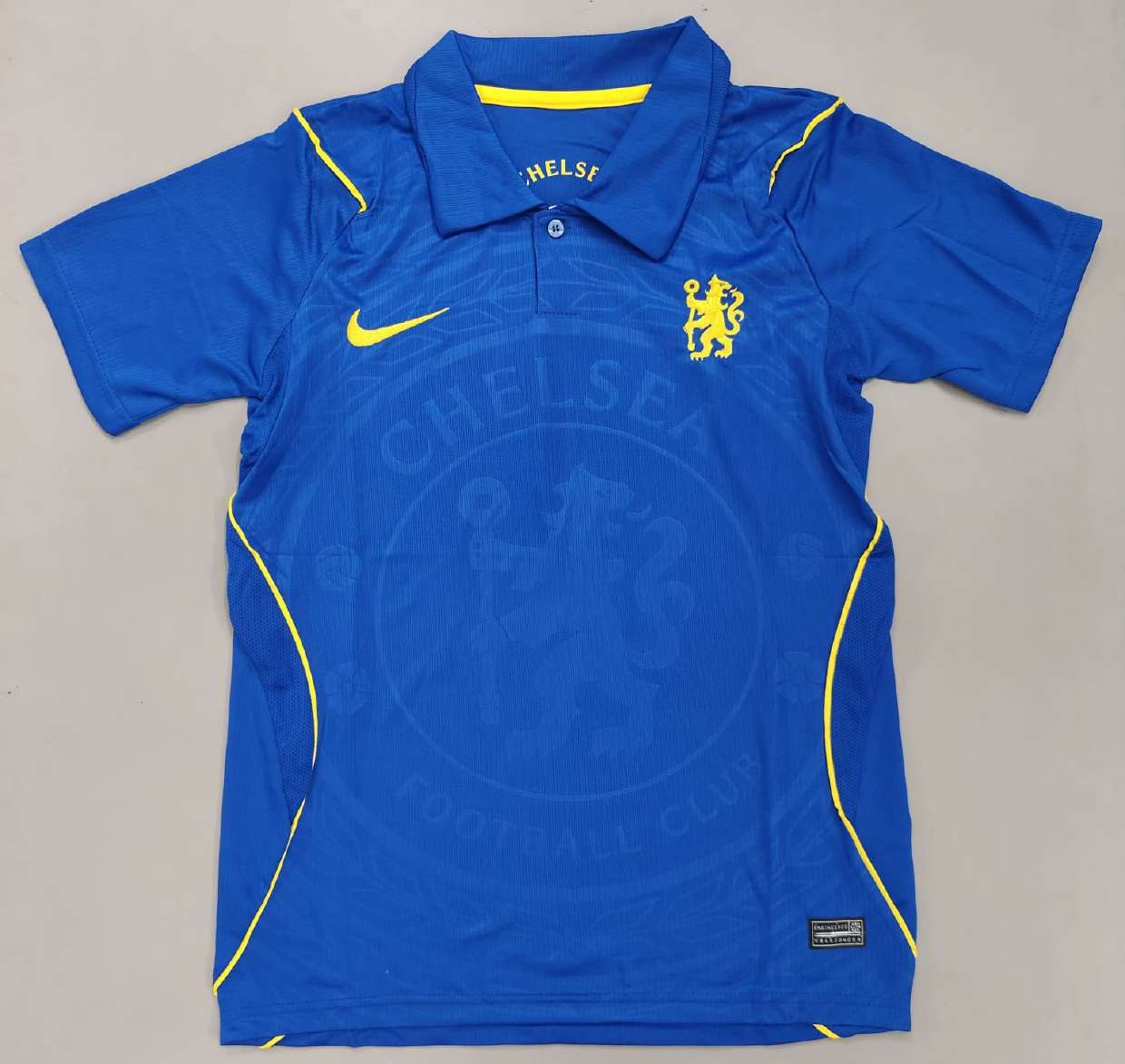 Chelsea Retro Blue fan version jersey