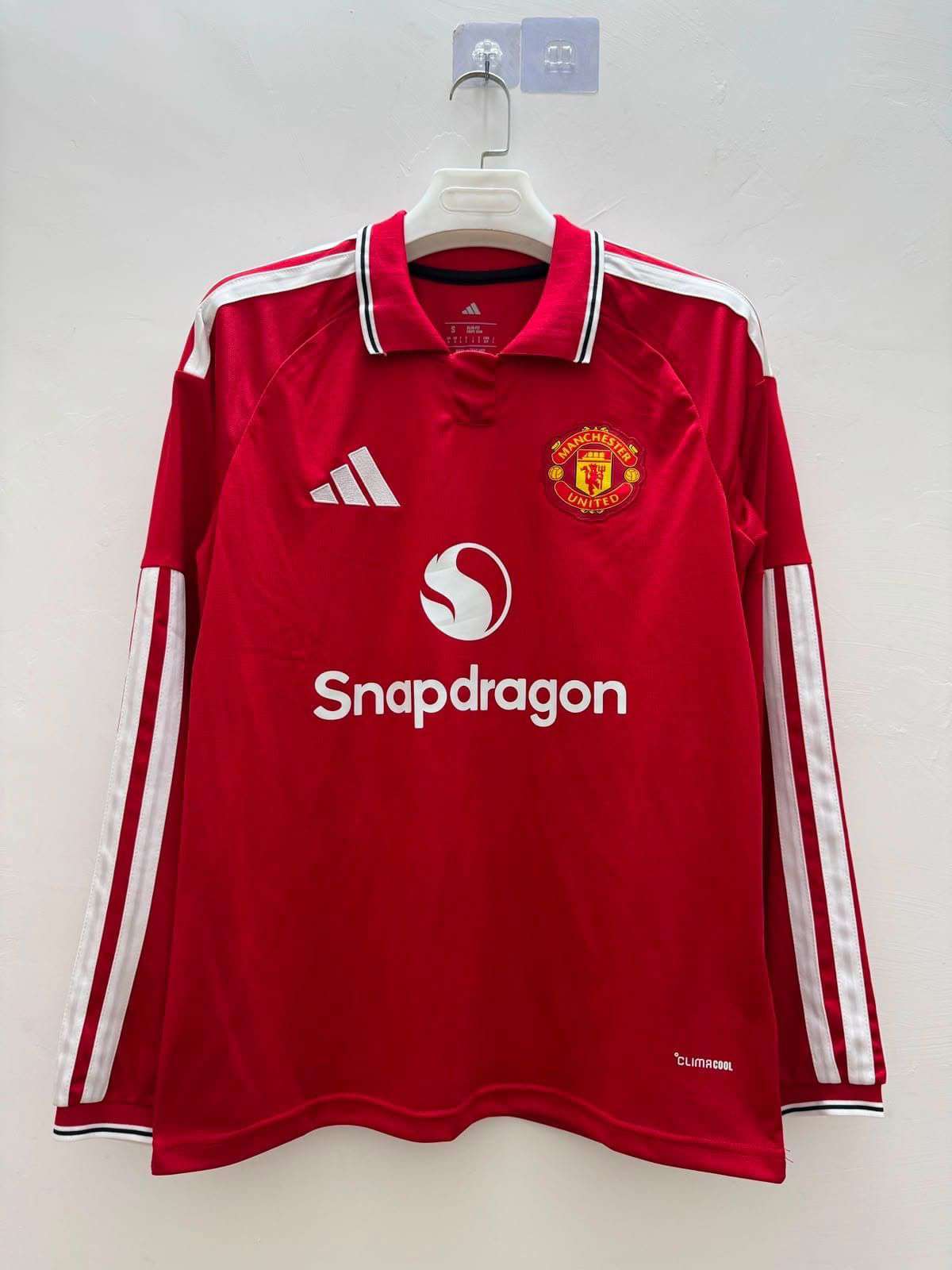 Manchester United Home · Snapdragon full sleeve fan jersey