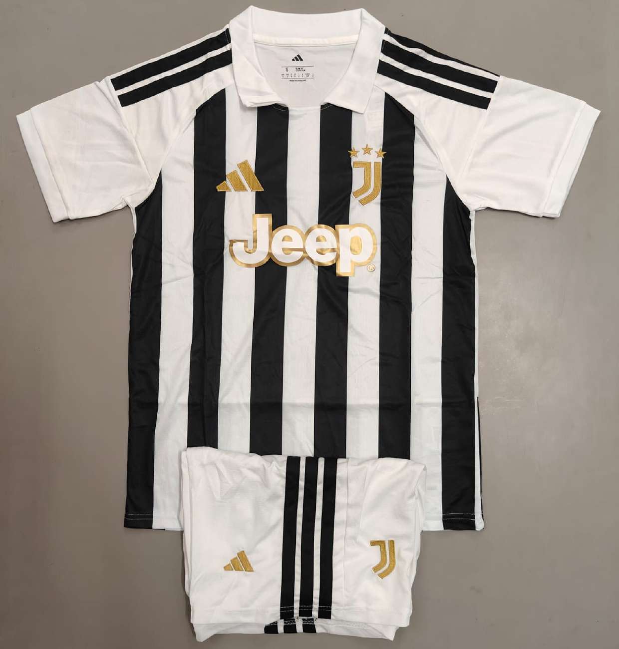 Juventus Home Jeep Stripes kit set